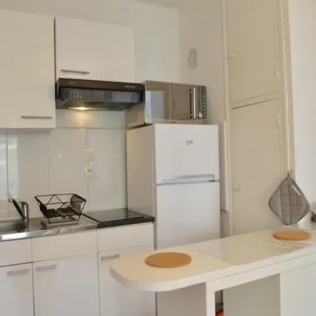 Pins Ensoleilles Apartamento *